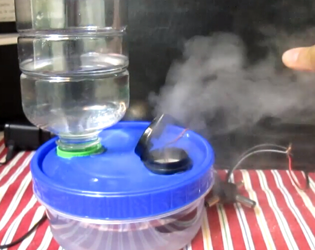 小物 mist MAXZEN 期間限定ポイント5倍！ 冷凍庫 小型 家庭用 66L 上開き